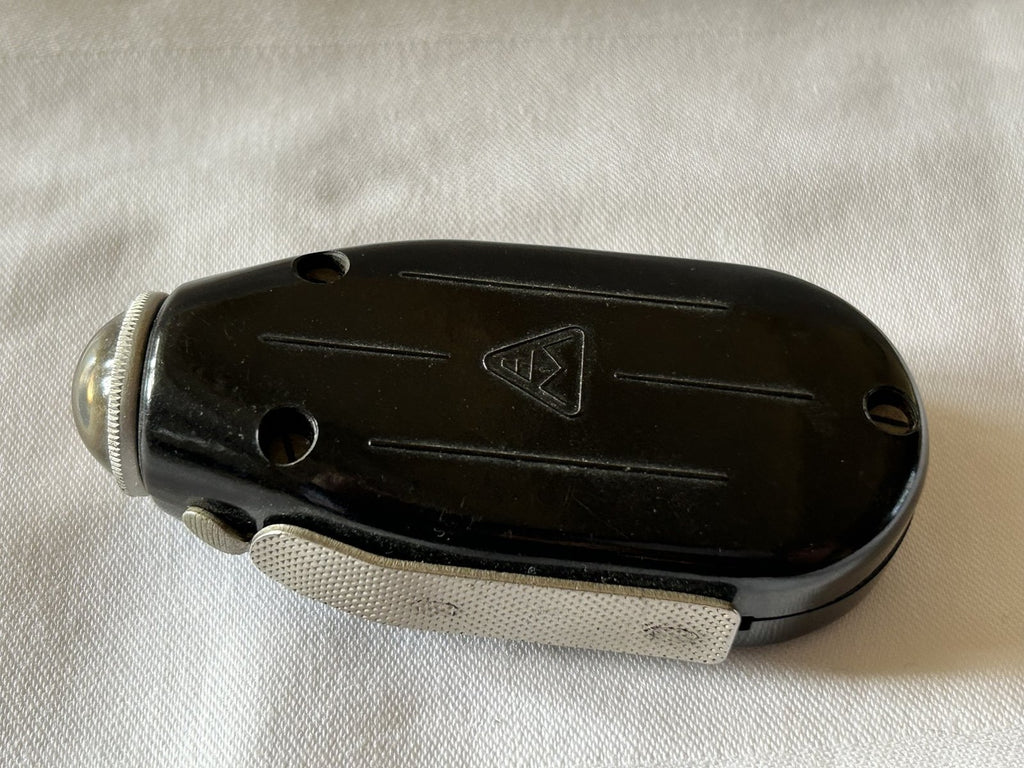 Bakelieten hand dynamo