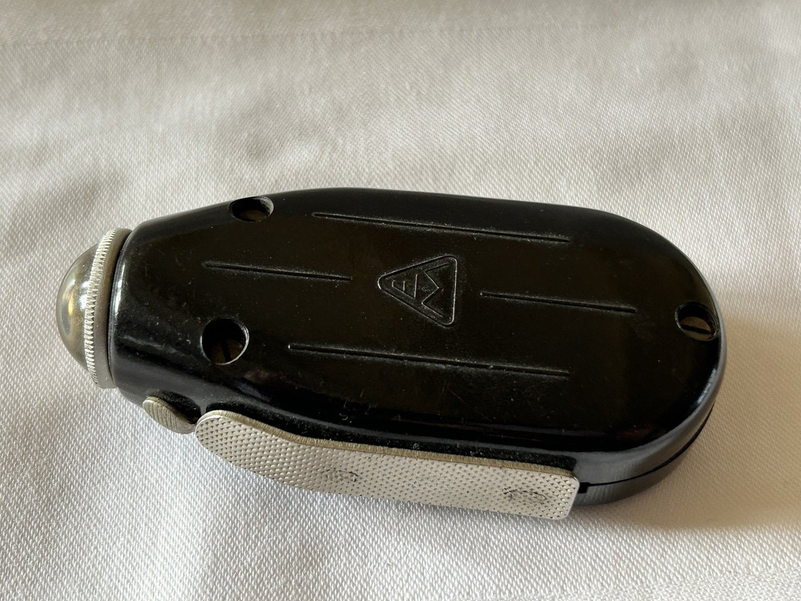 Bakelieten hand dynamo