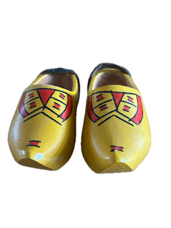 Houten Nederlandse kinder klompjes hover image