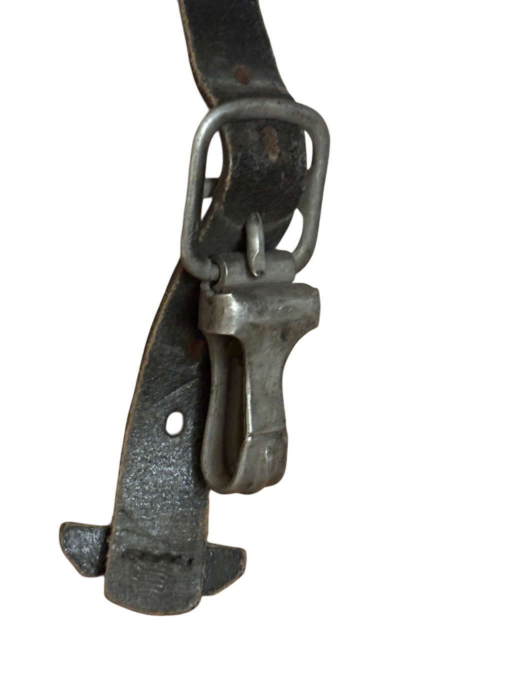 Fallschirmjäger leather y-strap