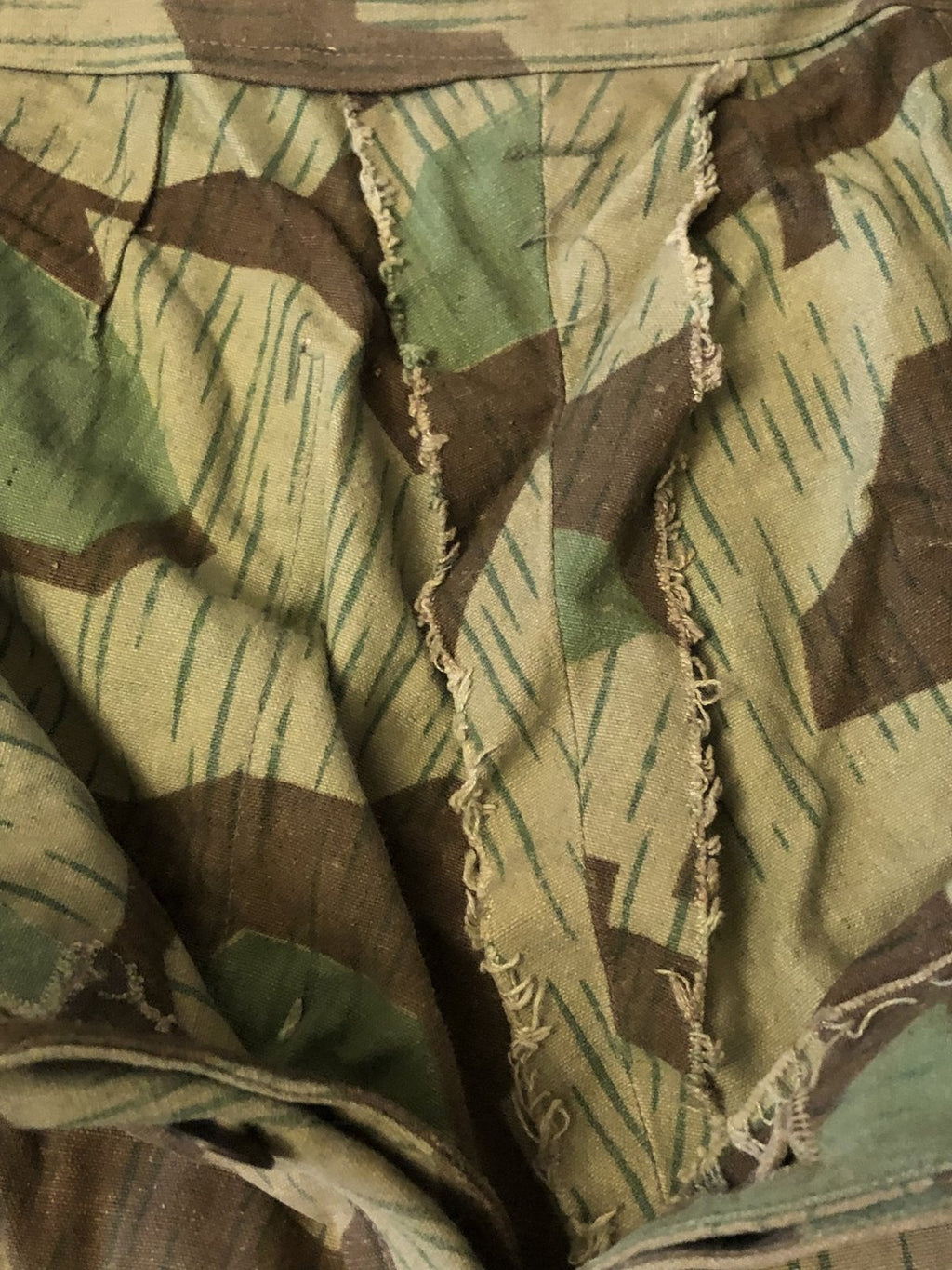 Duitse M31  camouflage   korte broek ww2
