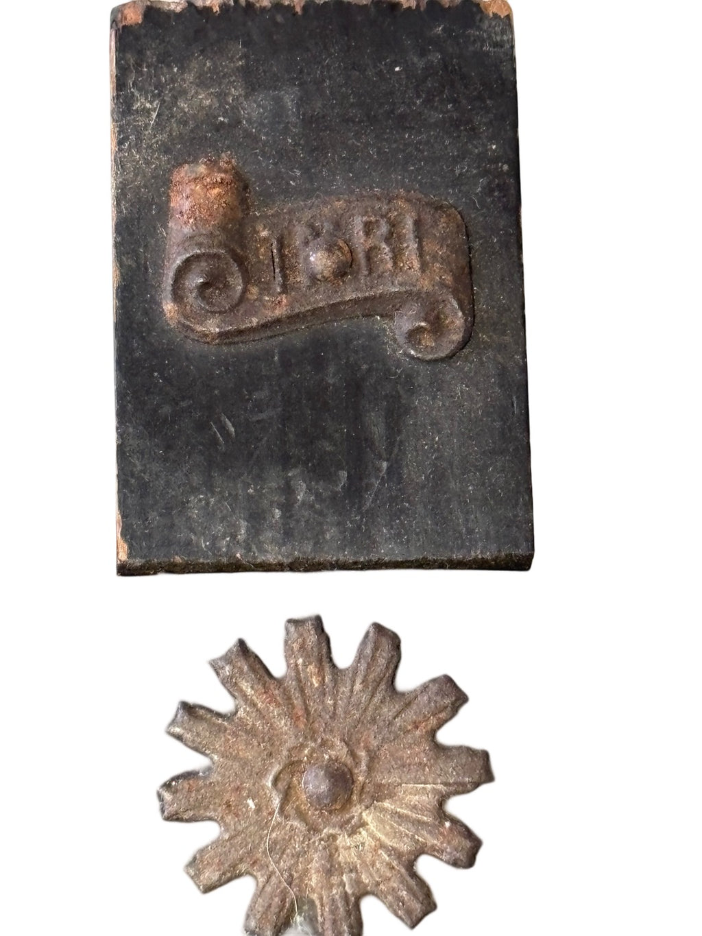 Antiek houten crucifix met metalen corpus – ca. 1820–1860