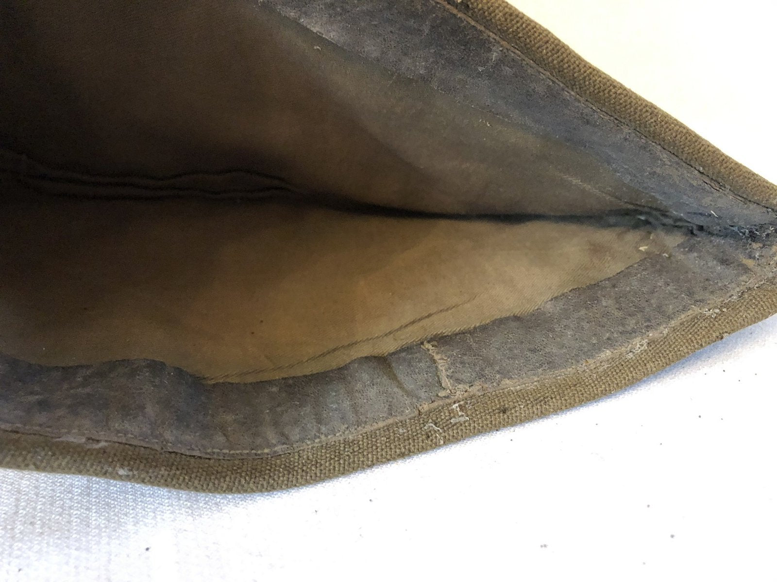 Franse Veldmuts  Onder Luitenant Geneeskundige dienst 30- 40er jaren