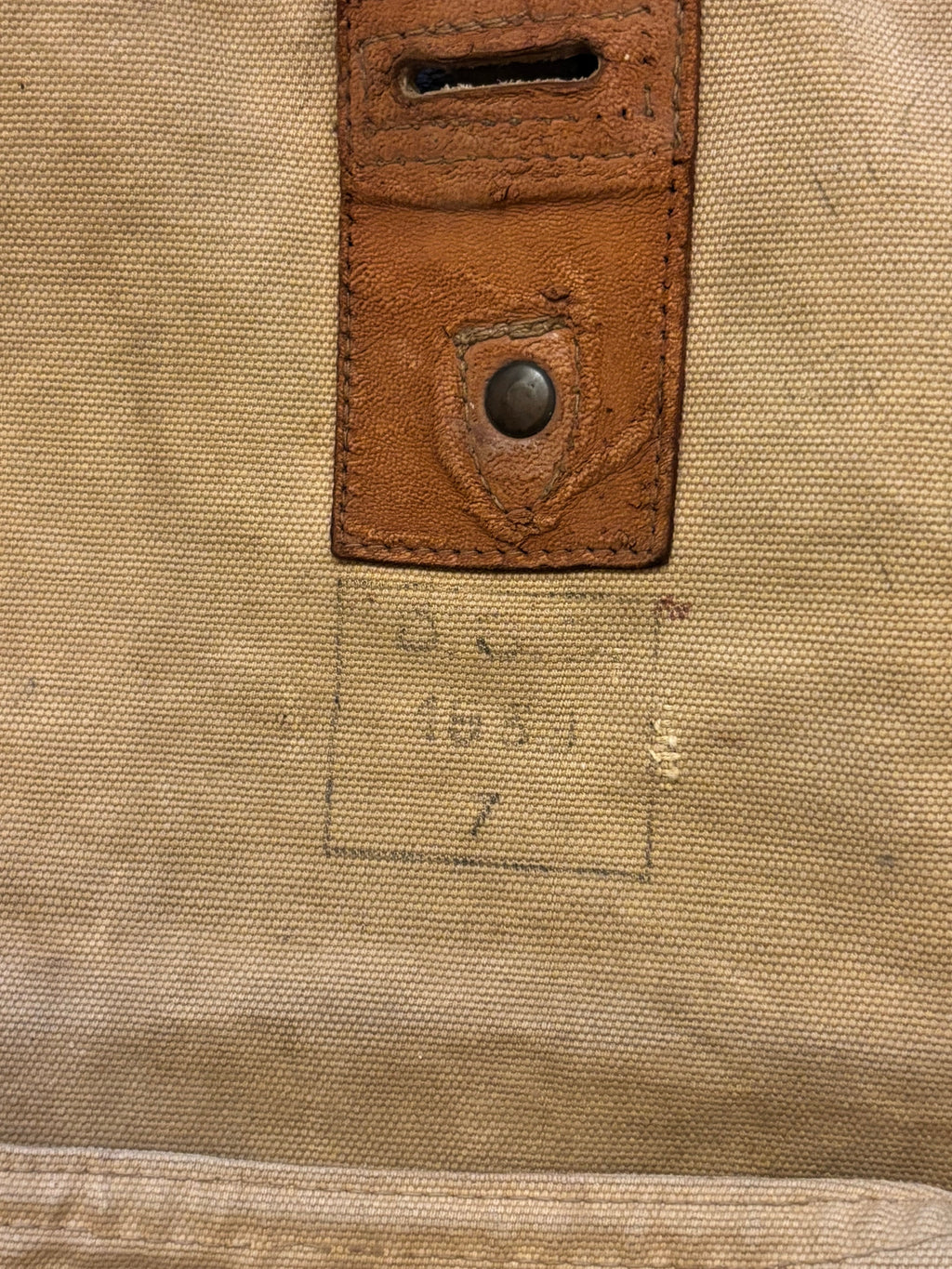 ANP Franse gasmaskertas met masker en filter WO2 1939