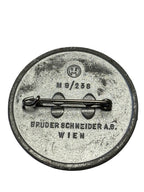 Reichsparteitag (RPT) badge 1939 RZM M9/238