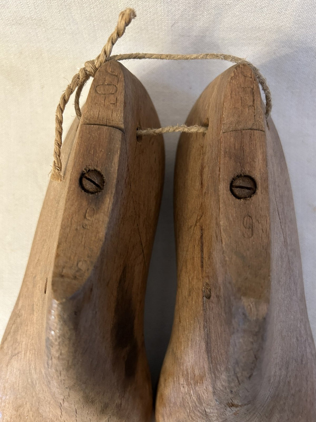 Houten  schoenenmal  50-60er jaren