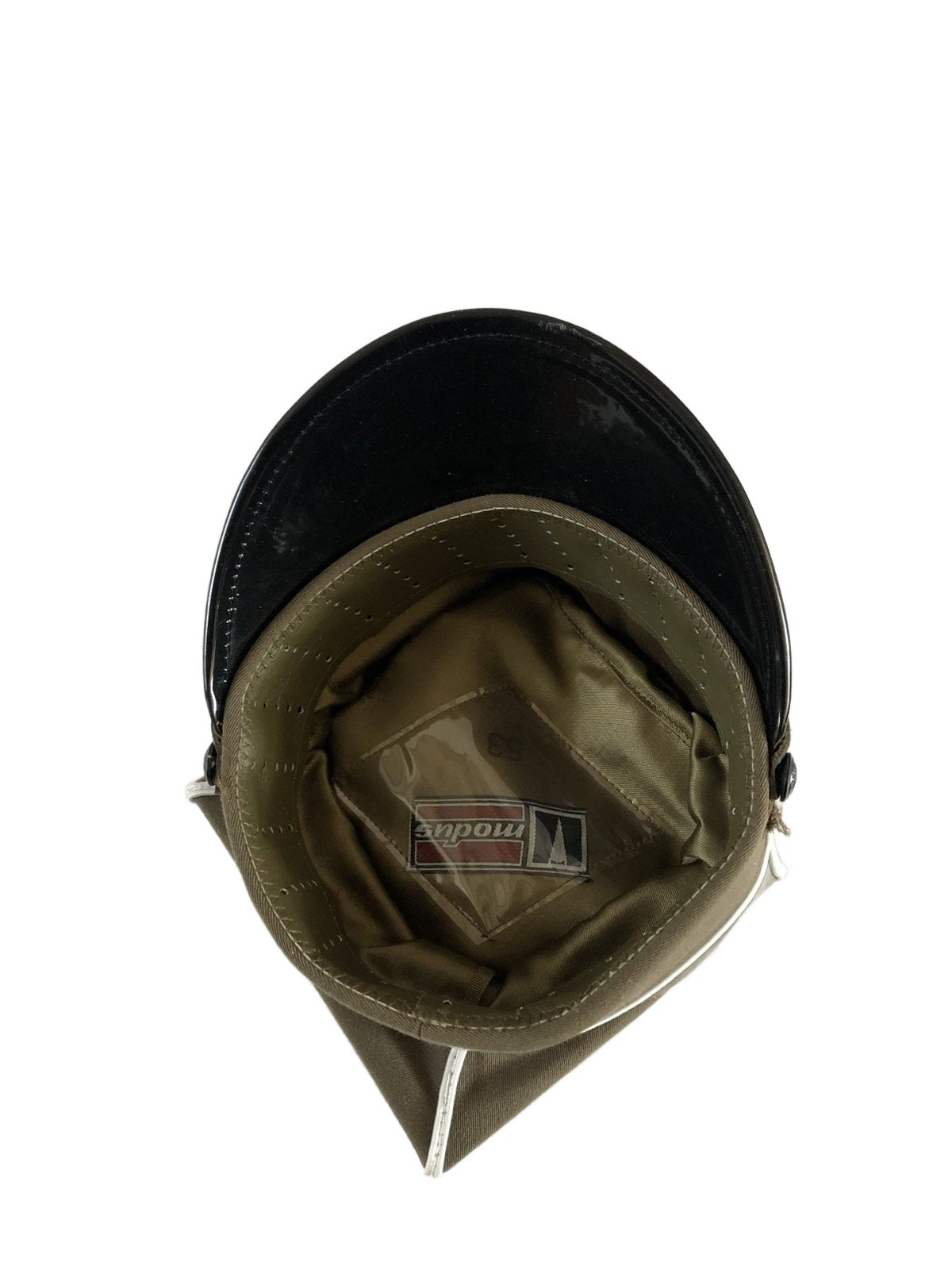 Poolse Officiers pet