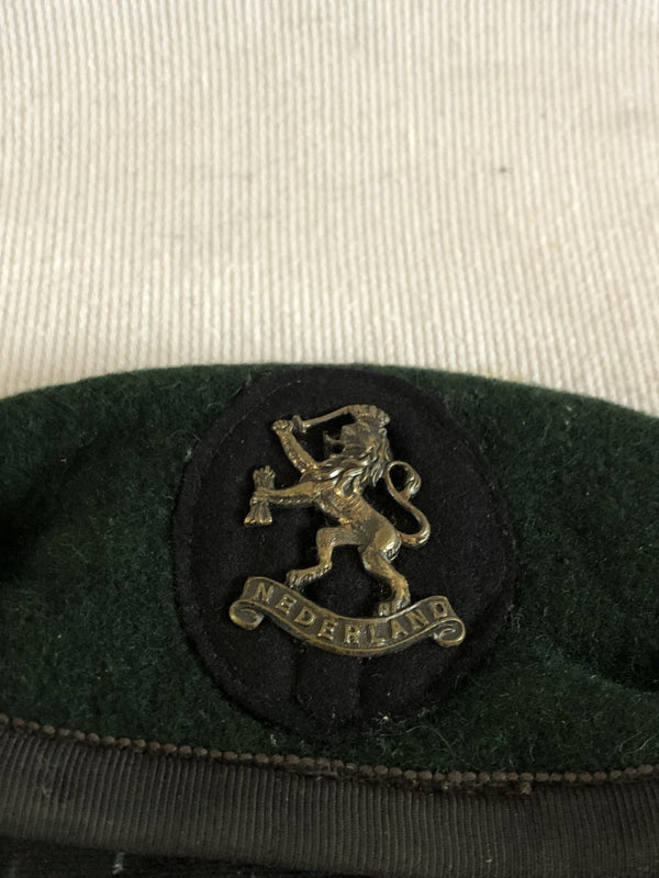 Béret de commando hollandais de la fin des années 1940 hover image