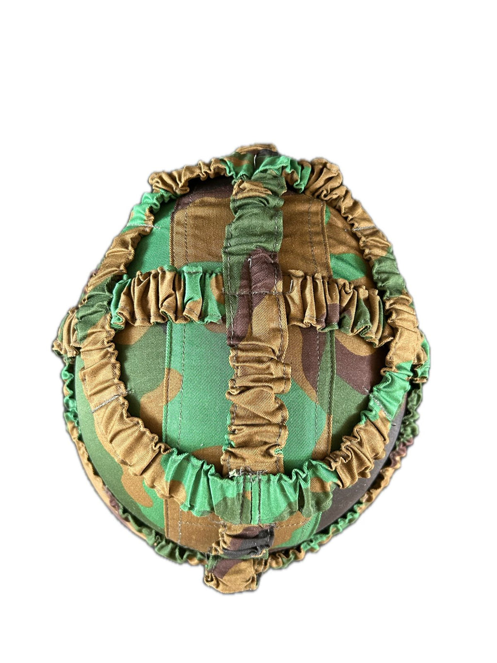 Kevlar helm met Jungle camouflage helmovertrek