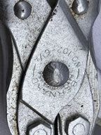 Kniptang met foudraal