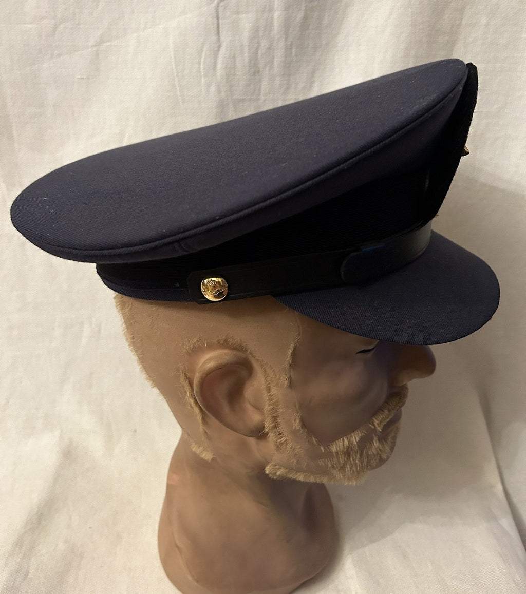 KLU pet onder Officier