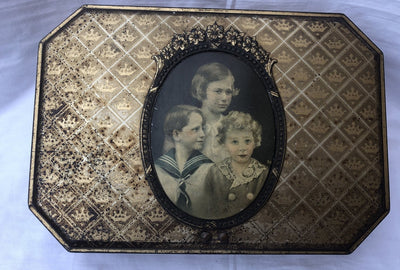 Koekblik   , de 3 kinderen van  Koning Leopold III en Koningin  Astrid