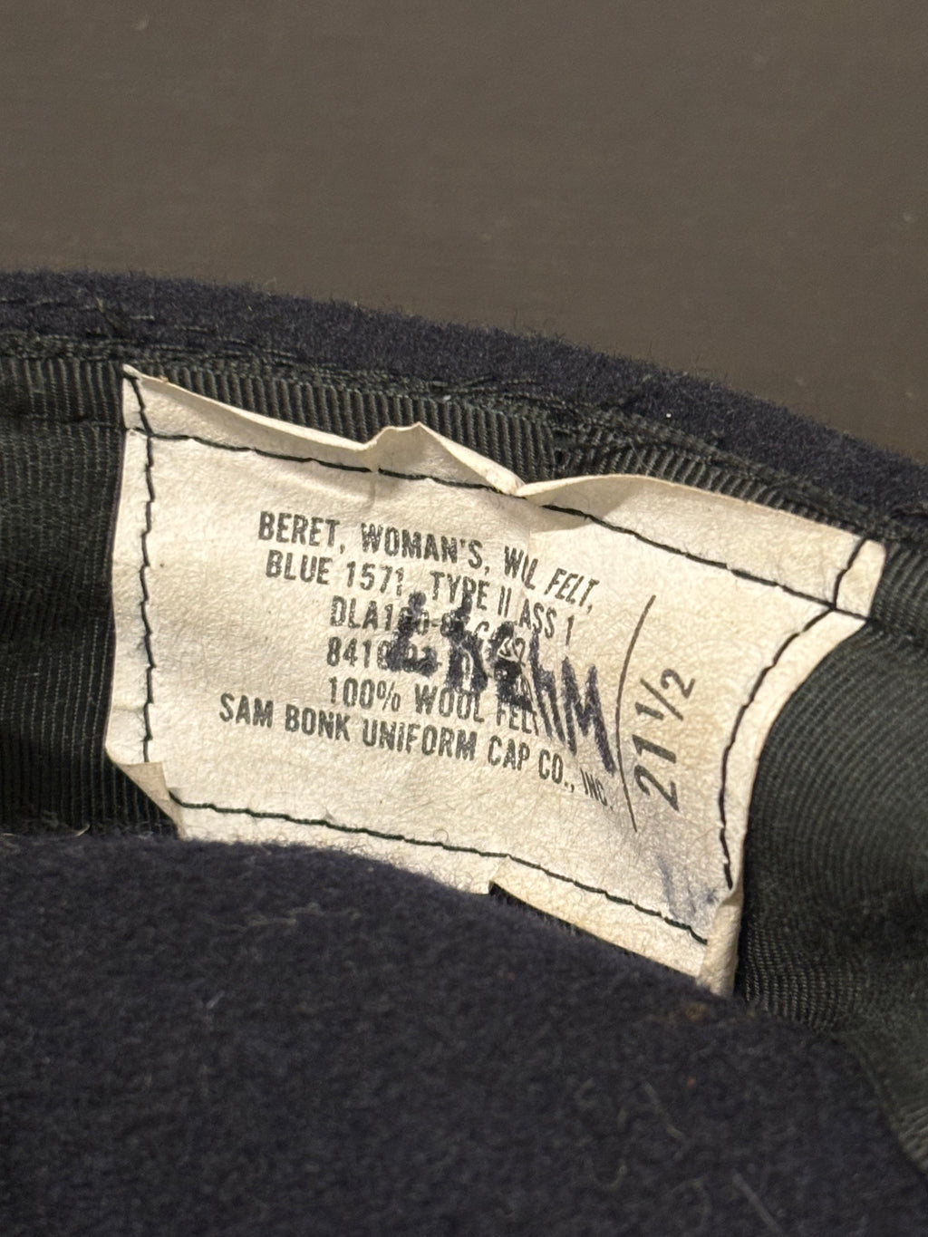 US Militair baret woman size 21 1/2 - Vietnam periode