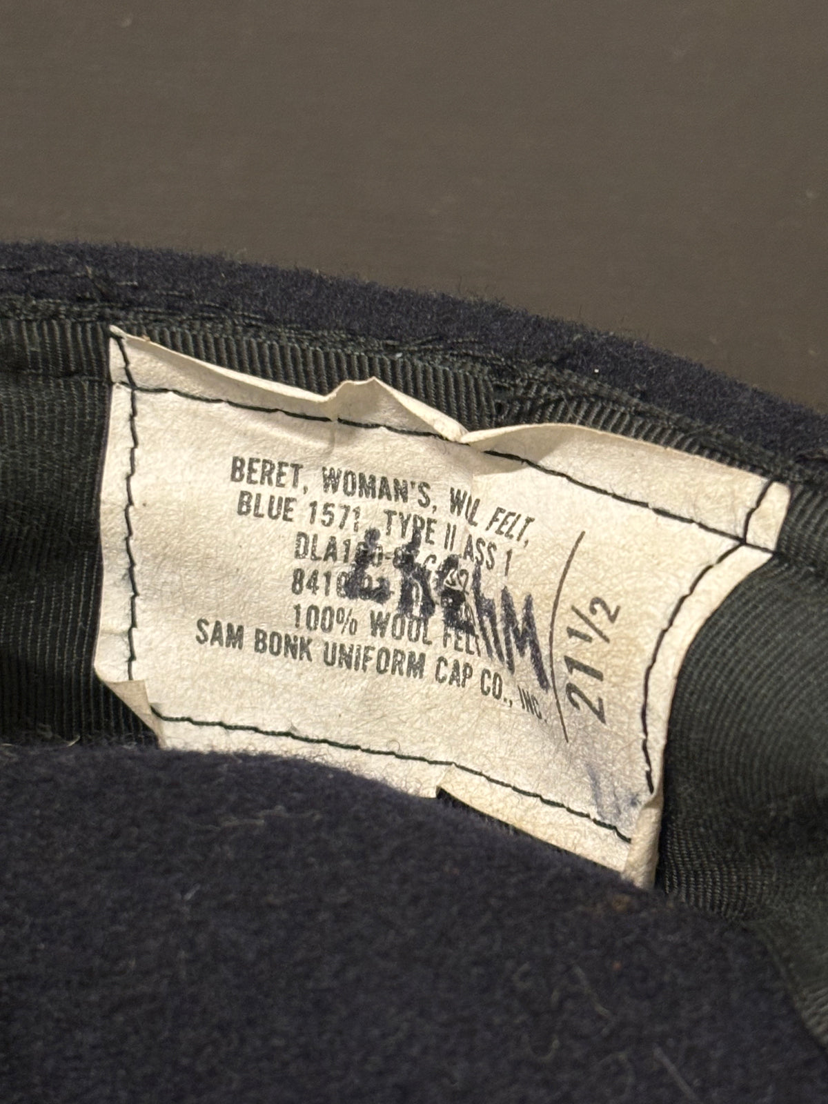 US Militair baret woman size 21 1/2 - Vietnam periode