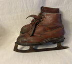 Schaatsen uit de 40er jaren