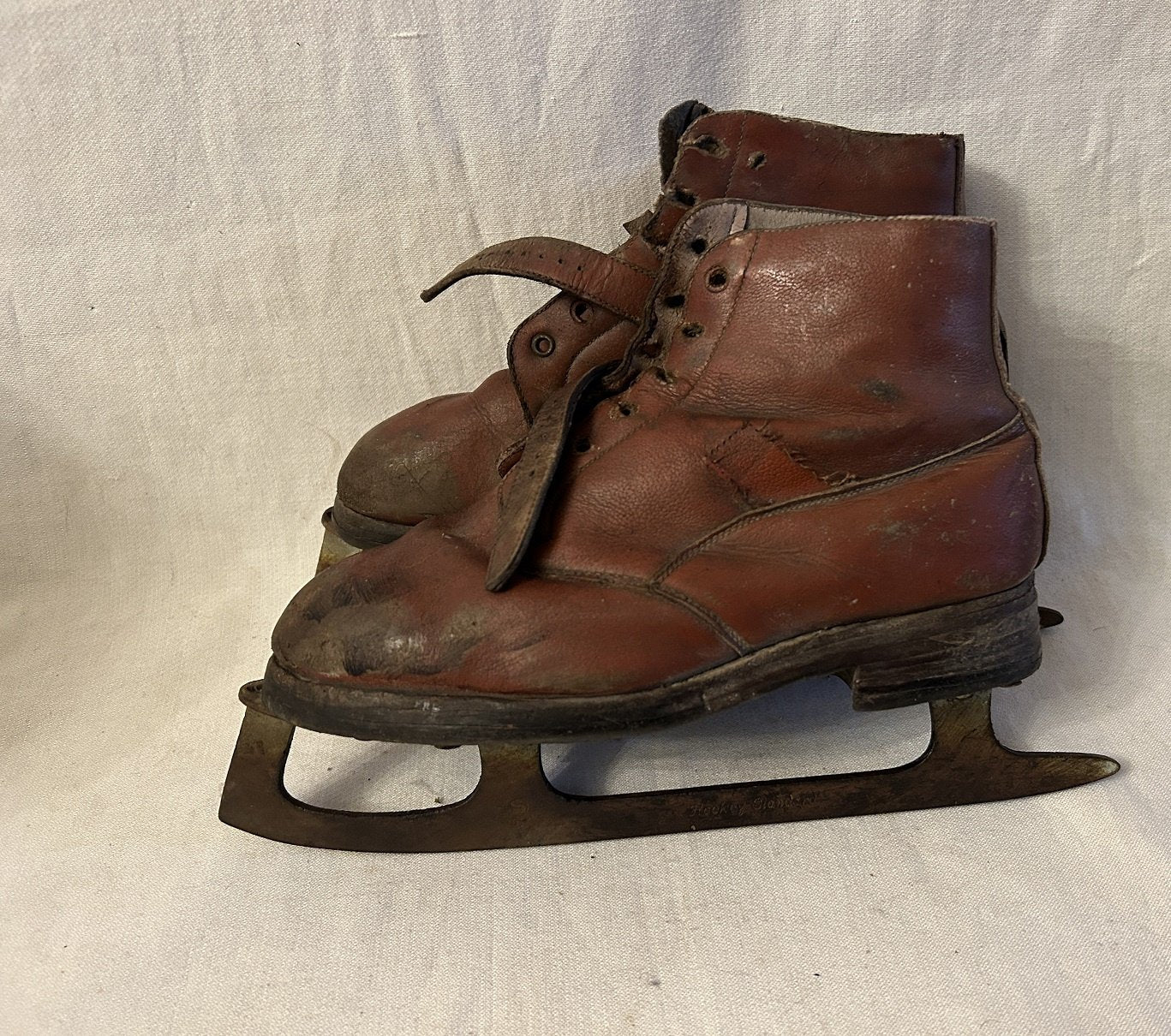 Schaatsen uit de 40er jaren