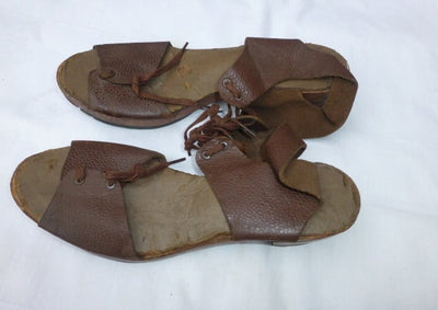 WAC sandals