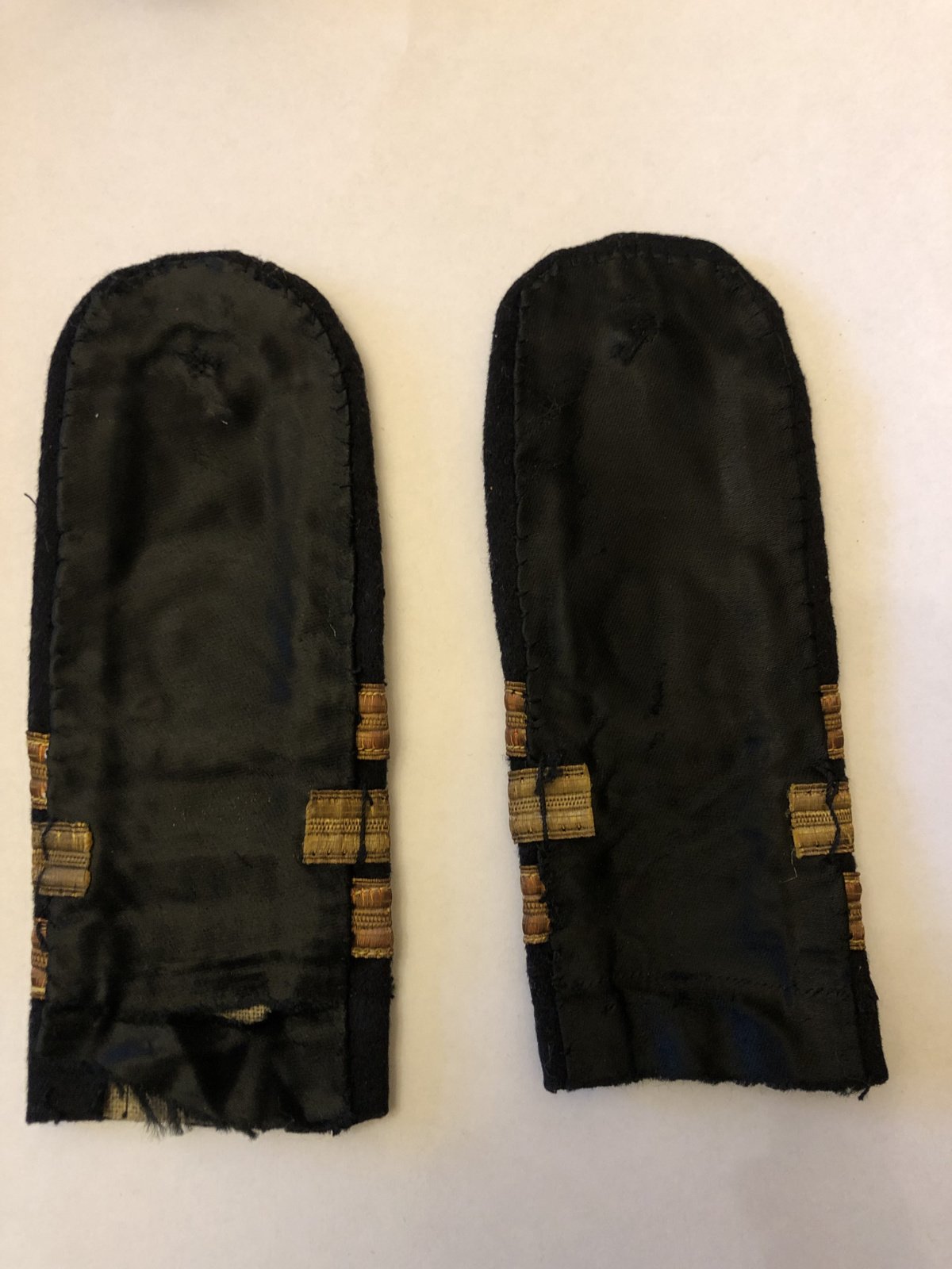 Paar Koninklijke Marine epauletten wo2