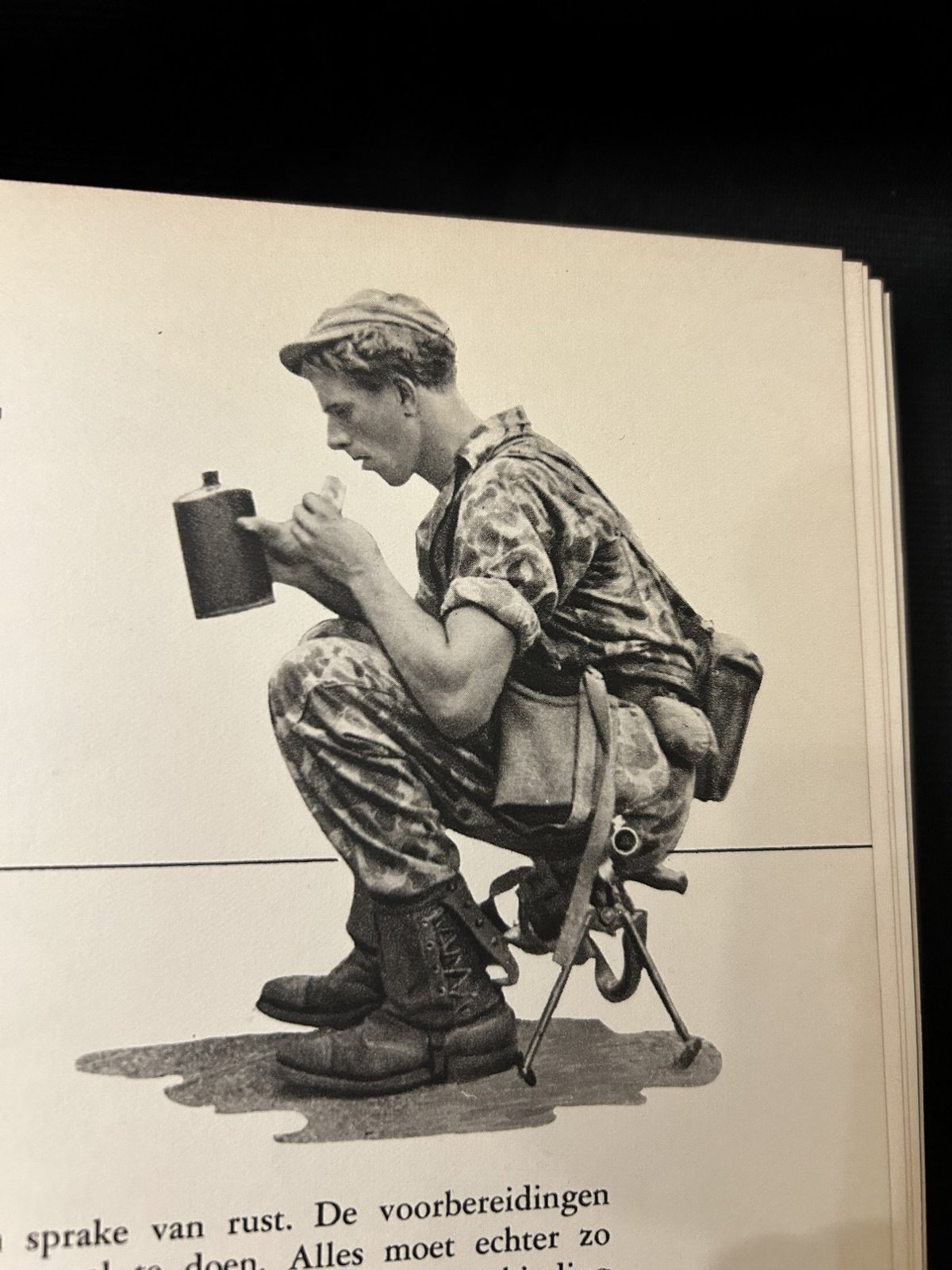 Boek Wij werden geroepen, 7 December Divisie