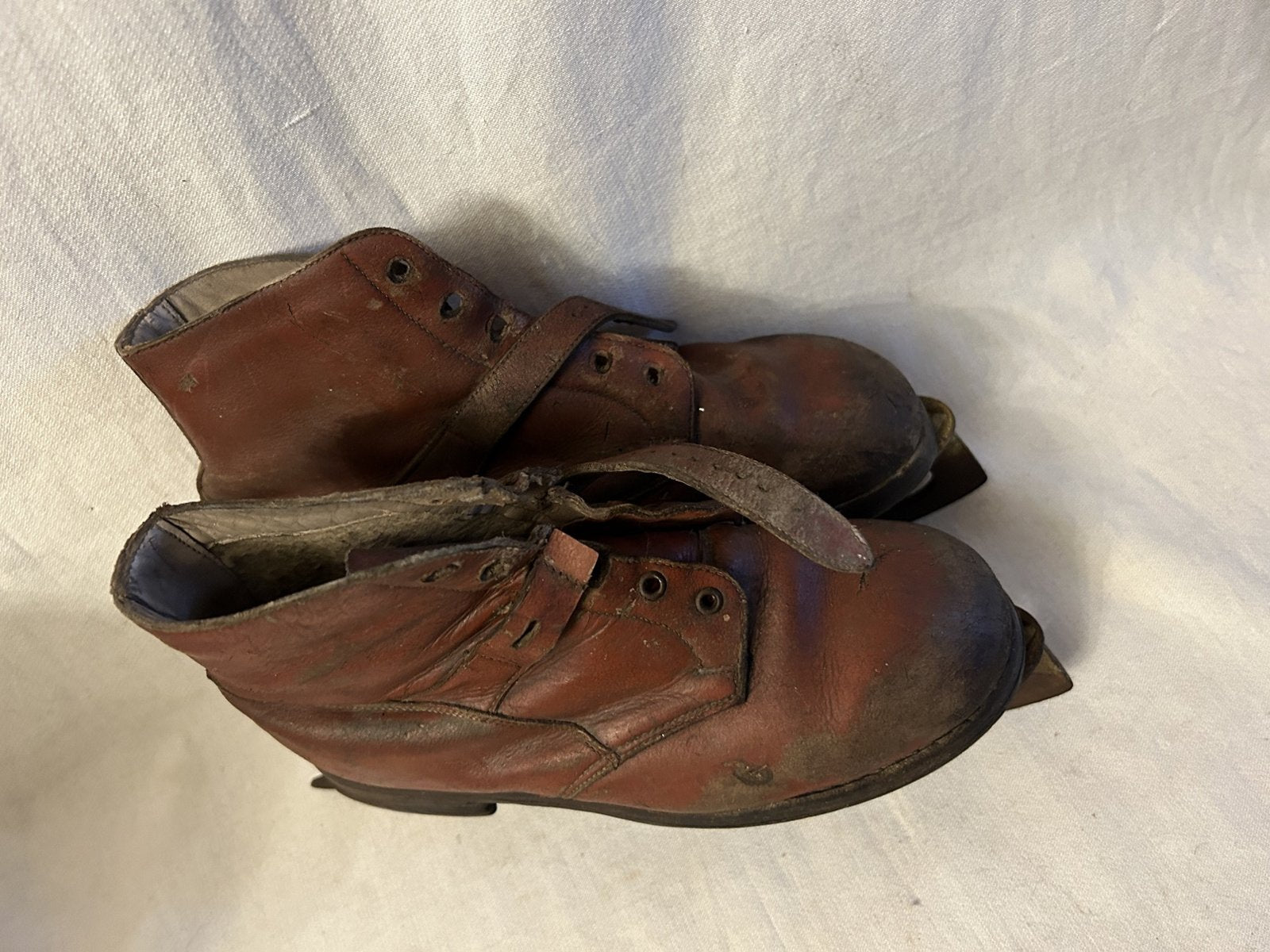 Schaatsen uit de 40er jaren