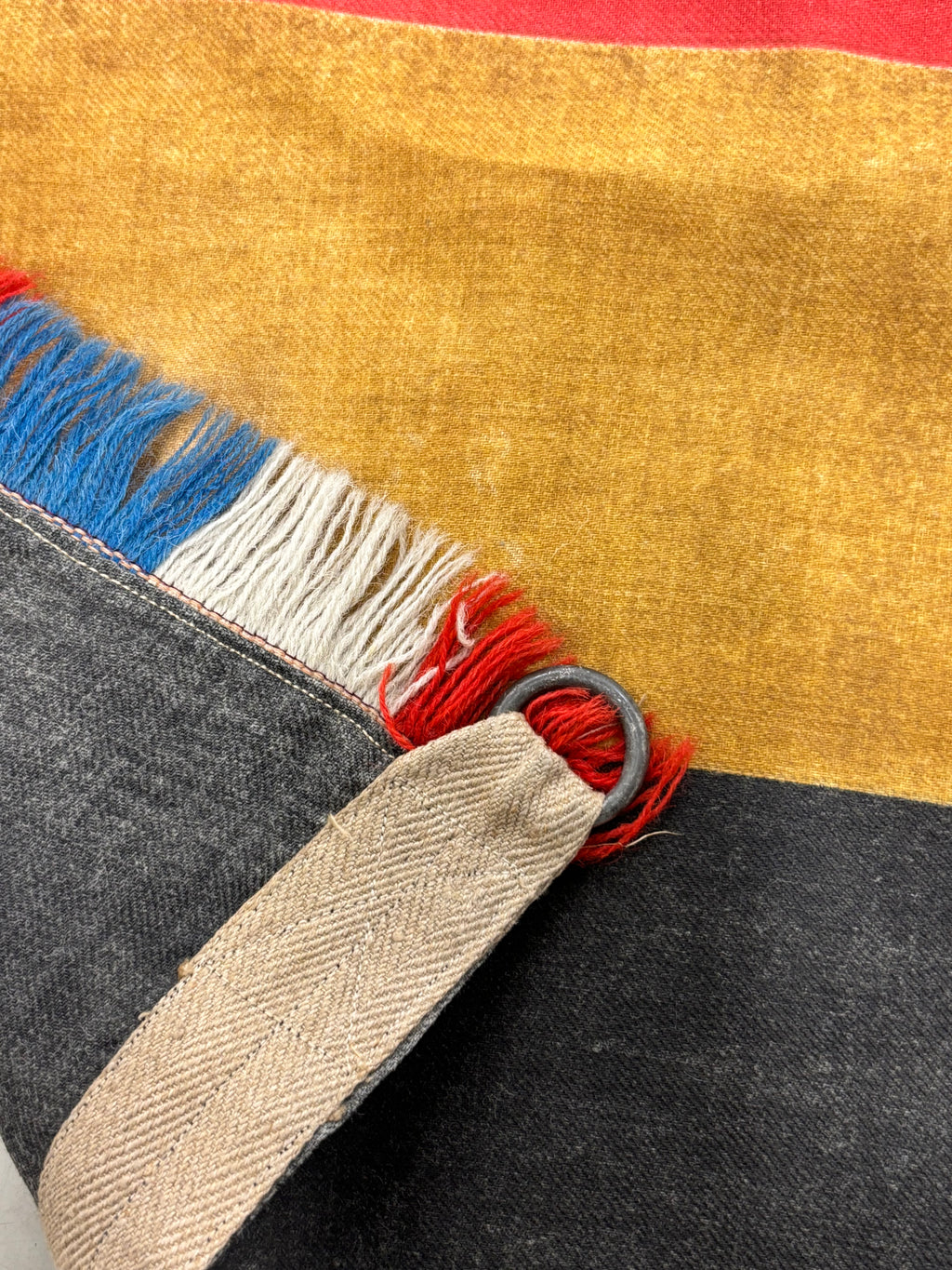 Uniek zeldzaam WO1 handgeschilderd herdenkingsvaandel linnen 2 x 2,15 M