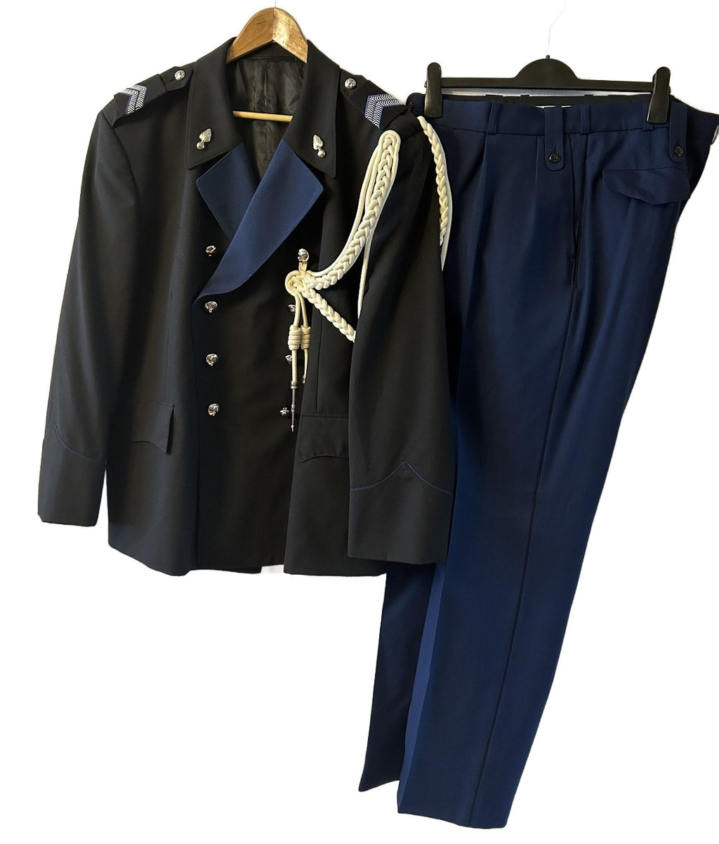 Tuniek Marechaussee 1ste klas