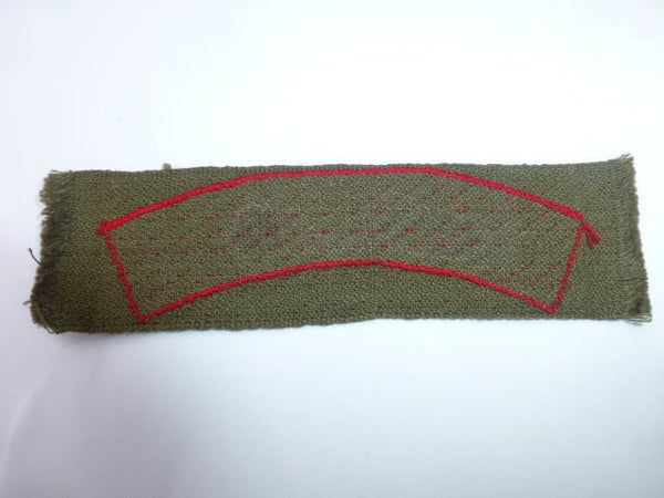 Badge nominatif des autorités fin 1944-1945 hover image