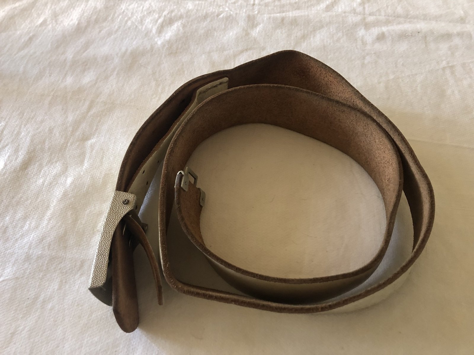 Witte lederen NVA Parade koppel