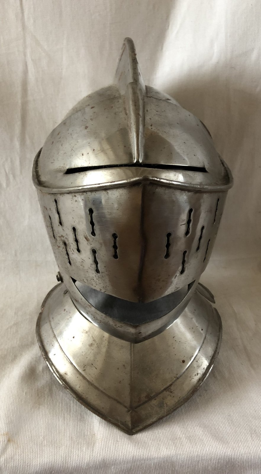 Helm Ridder Vintage ridderhelm / burgonet jaren 50 – Hasenbos Militaria