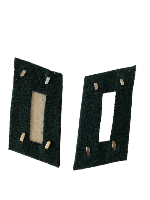 Kraagspiegels Officier Volkspolizei hover image