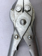 Kniptang met foudraal