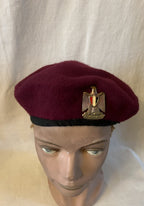 Egyptische Army Airborne Maroon baret