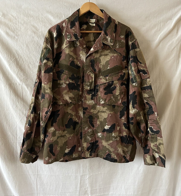 Italiaanse Gevechtsjas camouflage maat L hover image