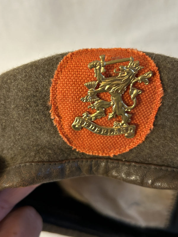 Béret de la Brigade Princesse Irène, fin des années 1940 hover image