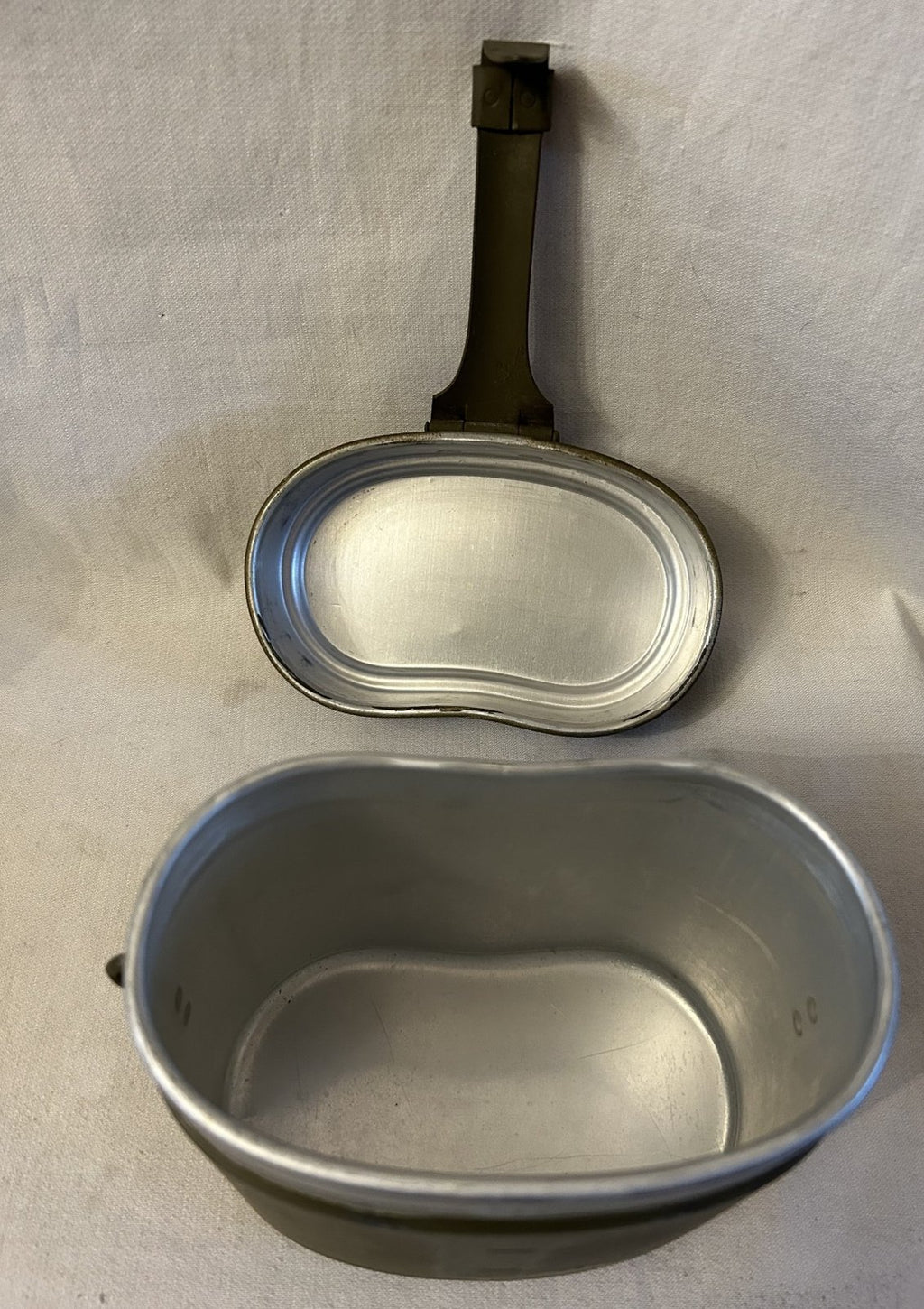 Kochgeschirr  E.E.F 42