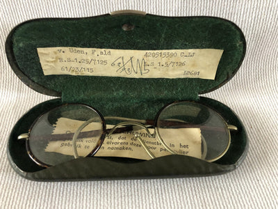 Lunettes de service militaire