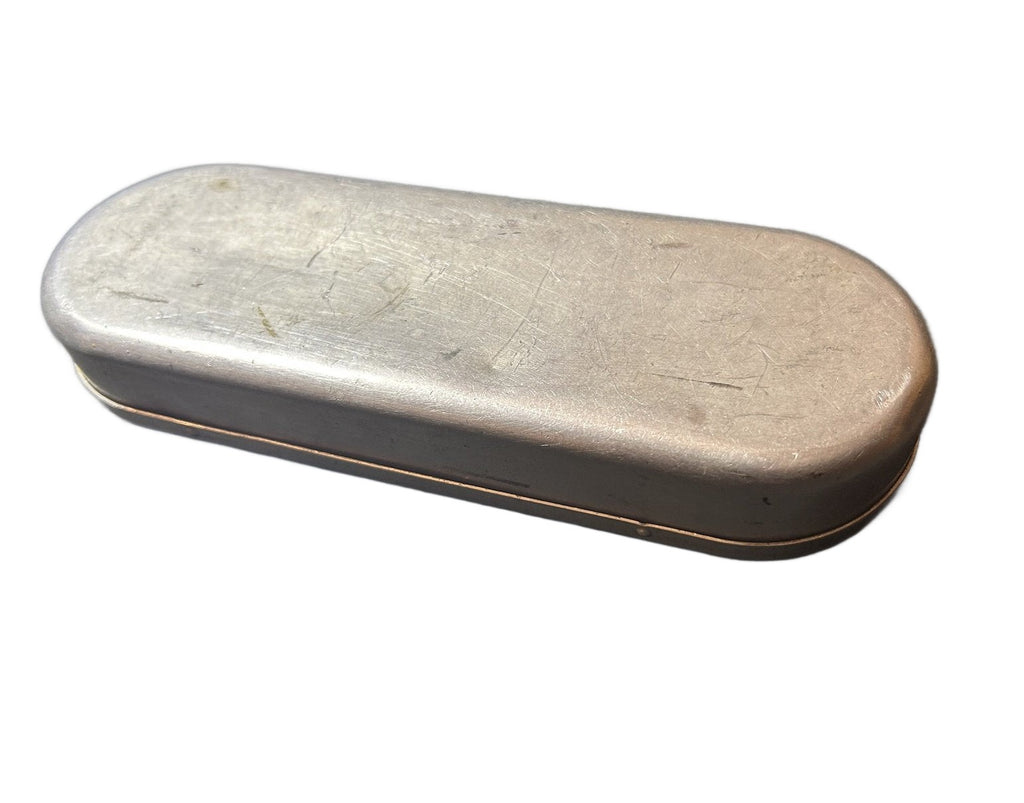 US Luxor Airex E.B.  Meyrowitz  Pilot goggle case ww2