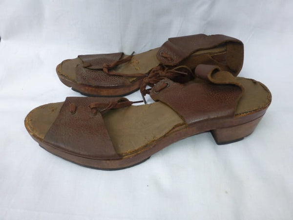 WAC sandals hover image
