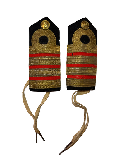 Engelse epauletten Kapitein Luitenant