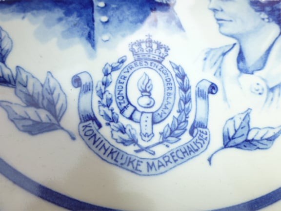 Koninklijke Marechaussee bord hover image