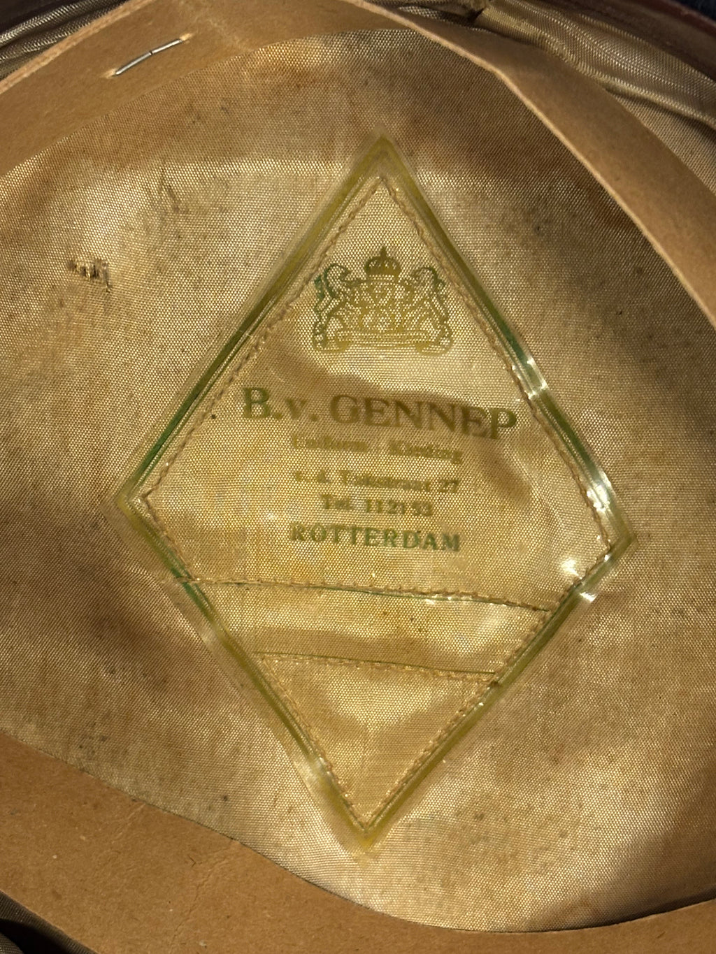 Nederlandse Koopvaardijpet - B.V. Gennep Rotterdam