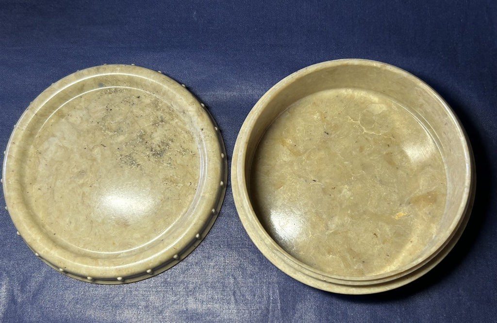 Duitse Bakelieten boterdoos