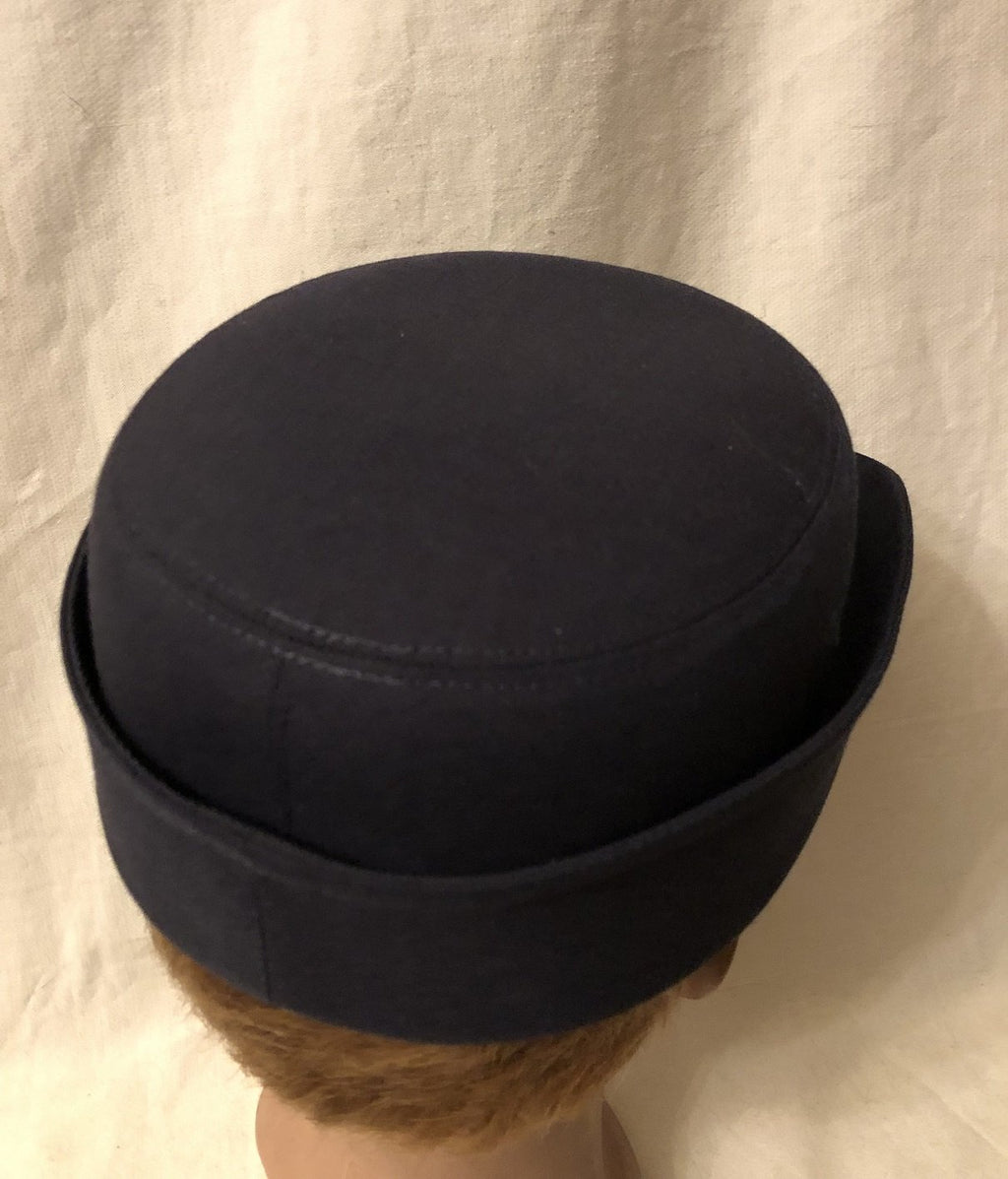 Dames hoedje Koninklijke Luchtmacht onder Officier