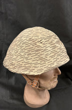 NVA 1ste type Strichtarn helm overtrek