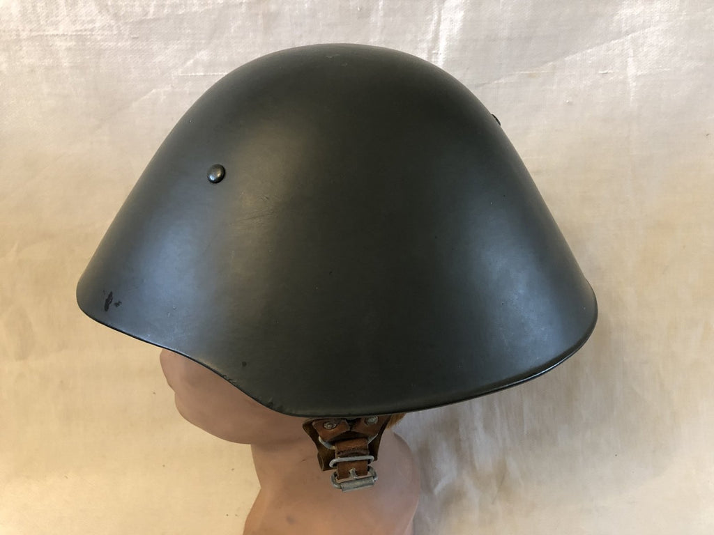 NVA  Parade helm