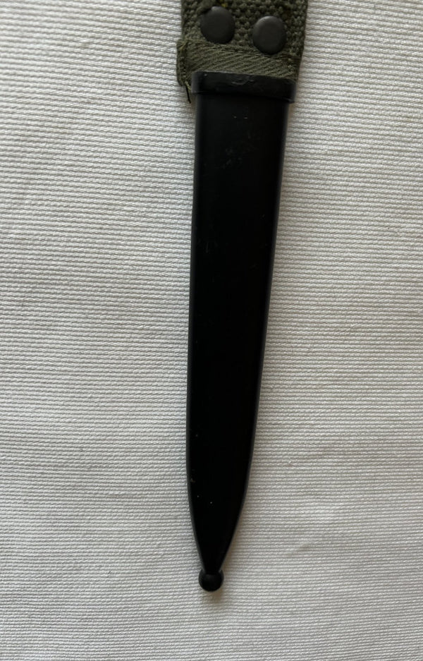 FAL bayonet scabbard - 1960s hover image