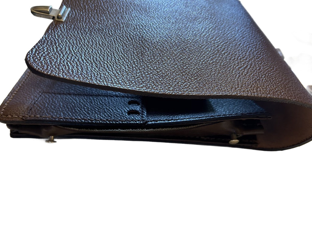 Bruin lederen kaartentas