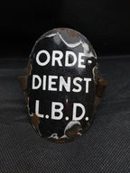 Emaille mouwschildje L.B.D.