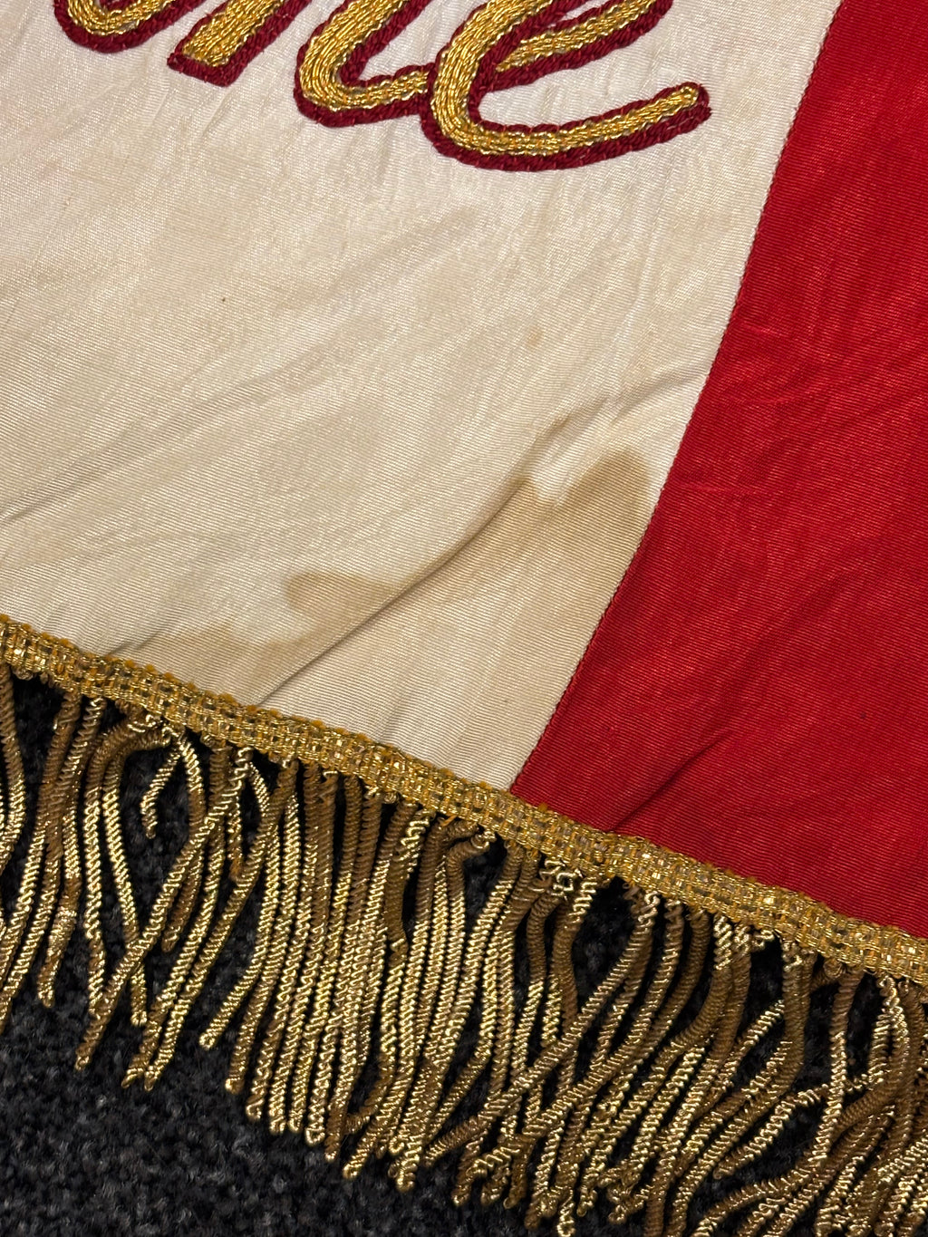 Zeldzame Frans zijden veteranenvaandel - Poilus d’Orient & T.O.E. - Couhé-Vérac, Vienne WW1