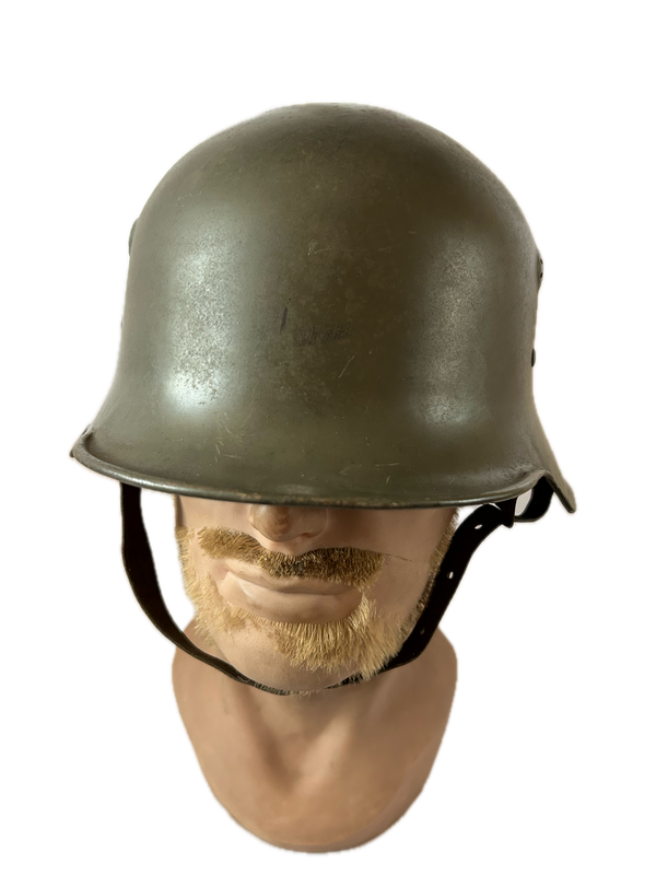 Feuerlösch Polizei helm ,30er jaren hover image